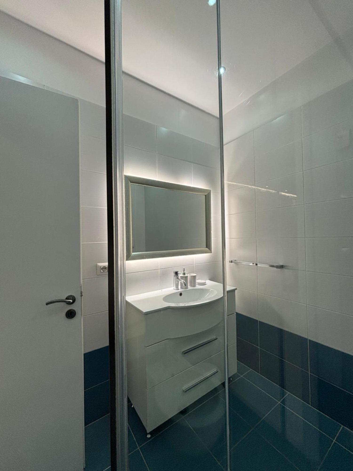 Tam Serviced 2Bdr Apartment City Center No6 Тирана Экстерьер фото